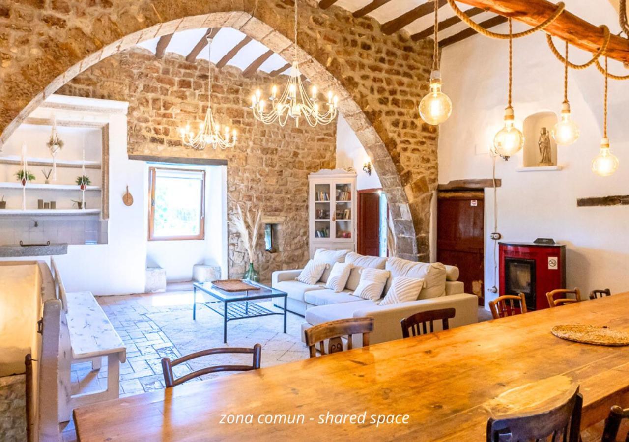Masia Aubareda San Marti de Tous ภายนอก รูปภาพ